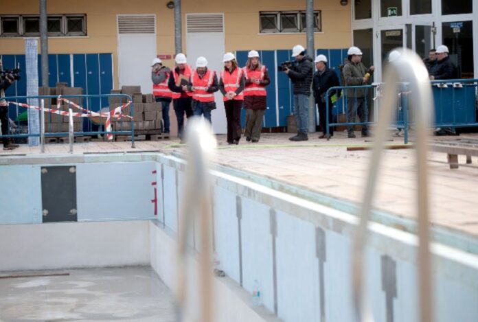 piscina Parque Oeste